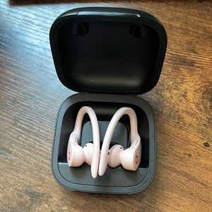 Powerbeats Pro Wireless Earphones